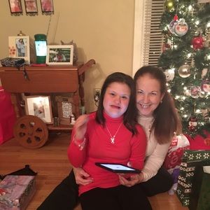 Meet your Posher, Nora